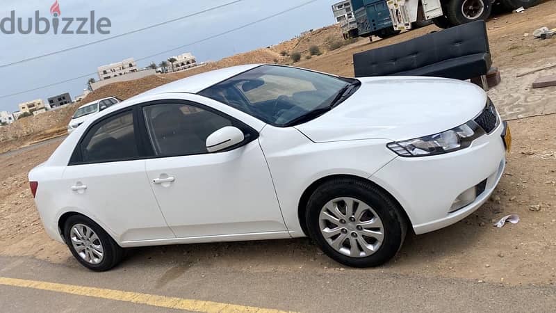 Kia Cerato 2013 1