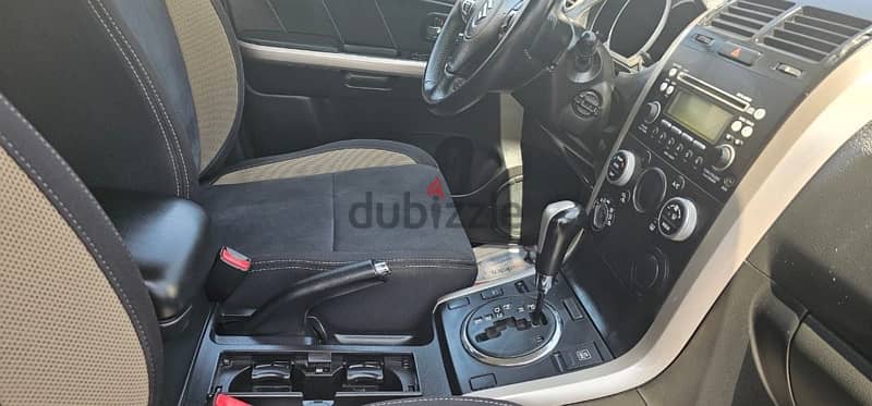 Expat Driven Suzuki Grand Vitara 2016 for sale in excellent condition 3