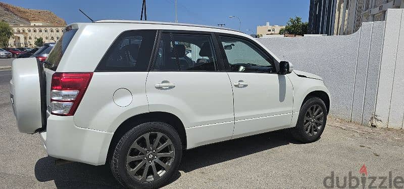 Suzuki Grand Vitara 2016 3