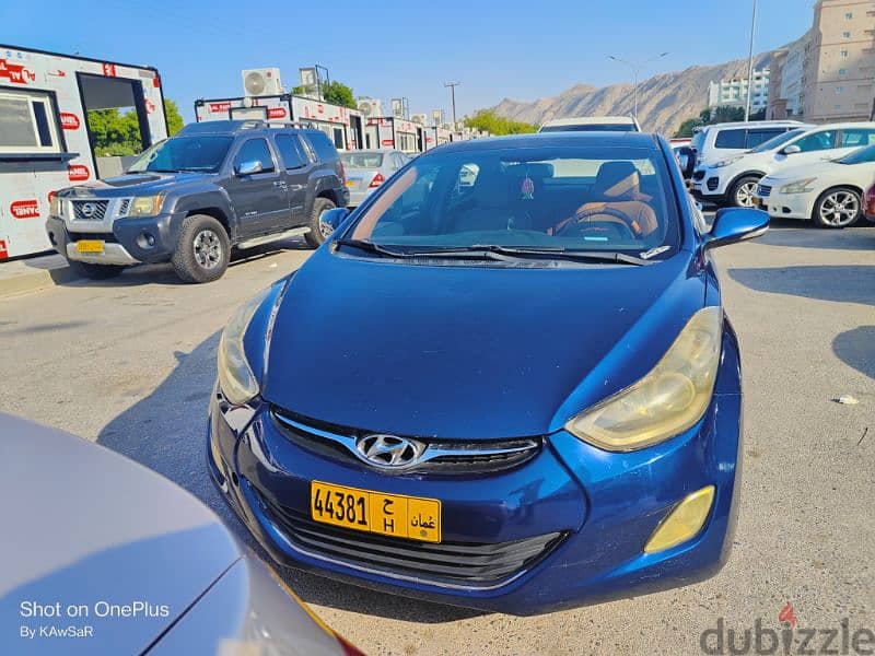 Hyundai Elantra 2012 3