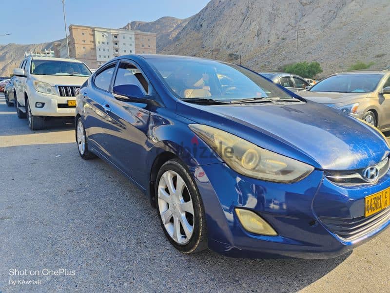 Hyundai Elantra 2012 4