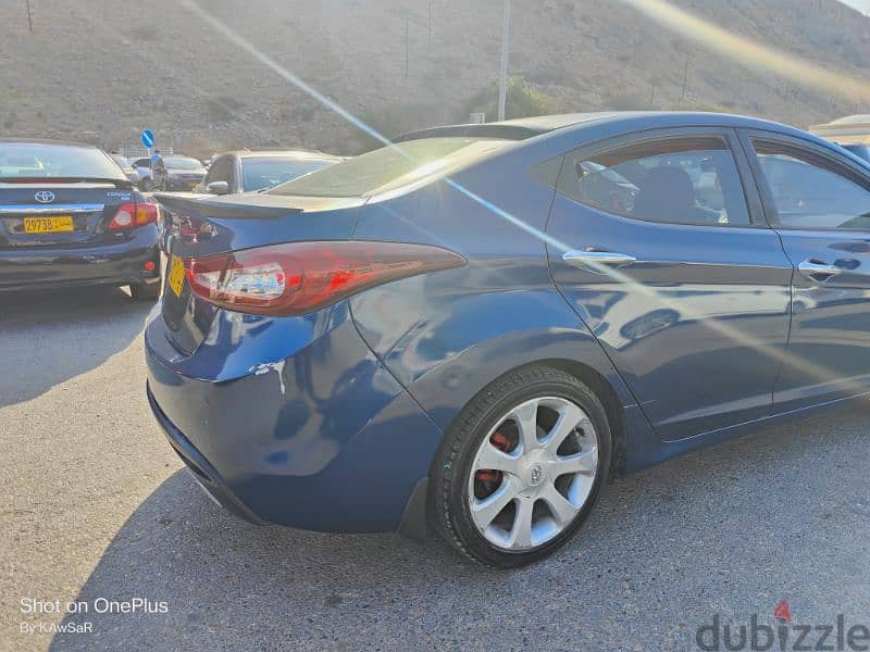 Hyundai Elantra 2012 6