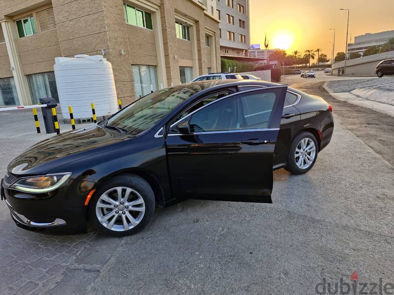 Chrysler 200/200C EV 2018 2016 4