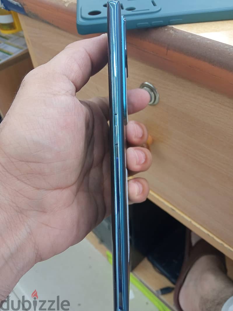 VIVO V30 5G 2