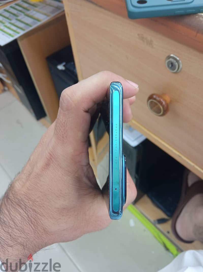 VIVO V30 5G 3