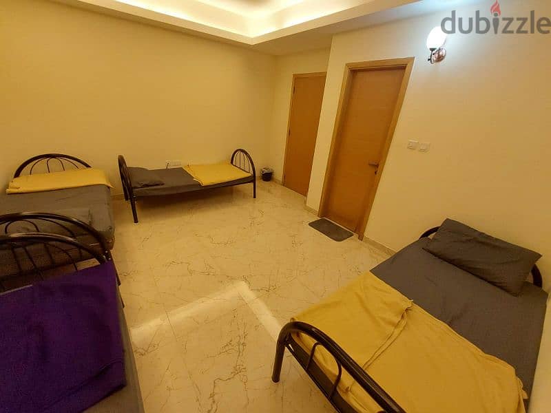 Luxury and Comfortable BED SPACE for daily and monthly  in alkhuwair 2