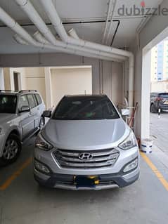 Hyundai Santa Fe 2013 urgent sale