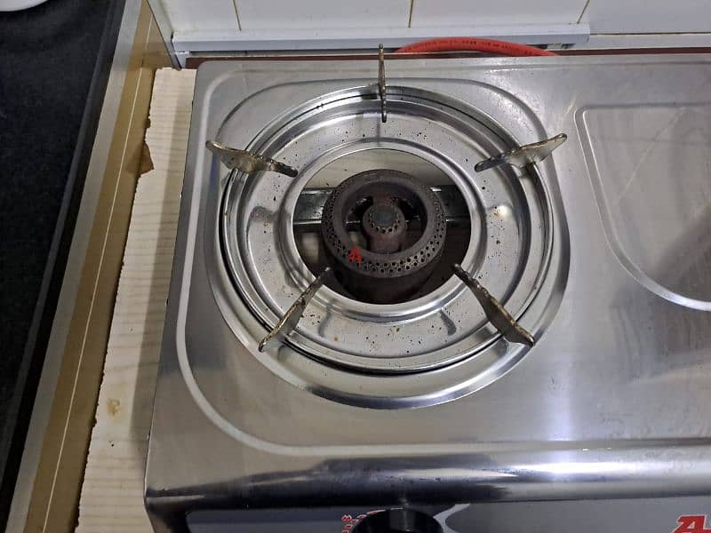 urgent sale of Auto ignition stove 1