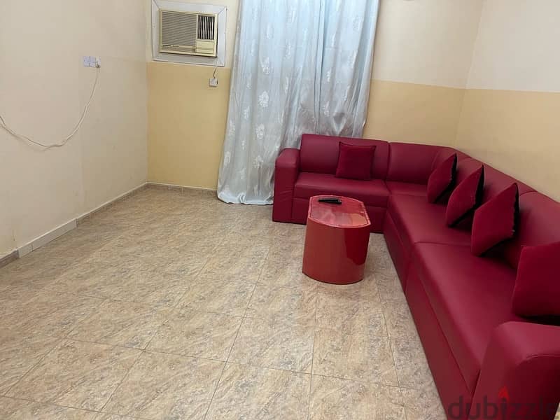 flat for rent daily and monthly yearly call WhatsApp 78213528 3