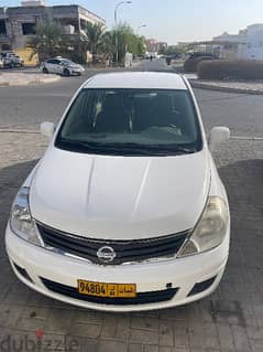 Nissan Tiida 2012