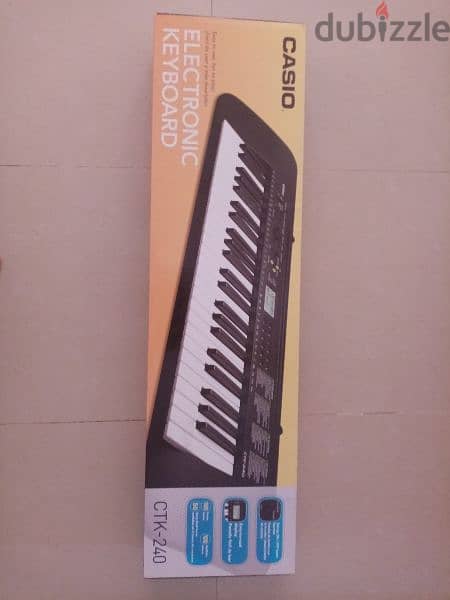 CASIO Musical keyboard CTK240 4