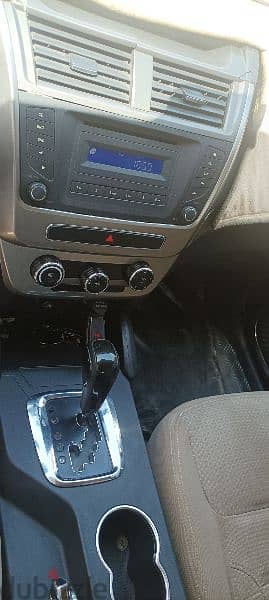 Geely Emgrand X7 2016 6