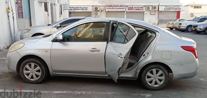 Nissan Sunny 2013 7