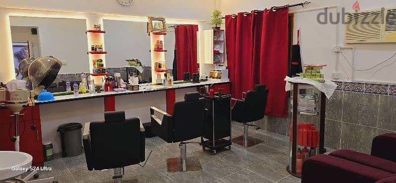 Running ladies beauty salon for sale 2