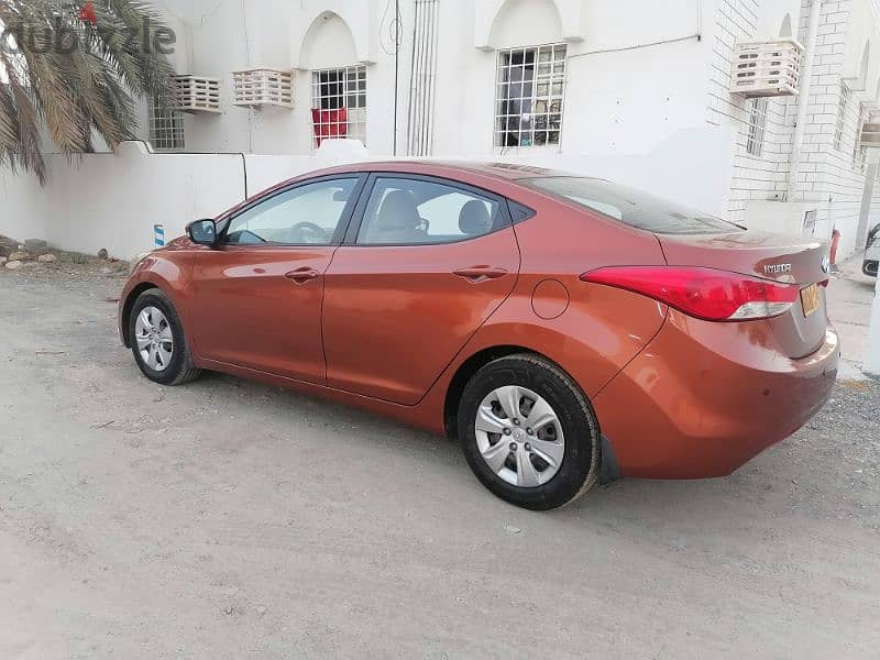 Hyundai Elantra 2012 2