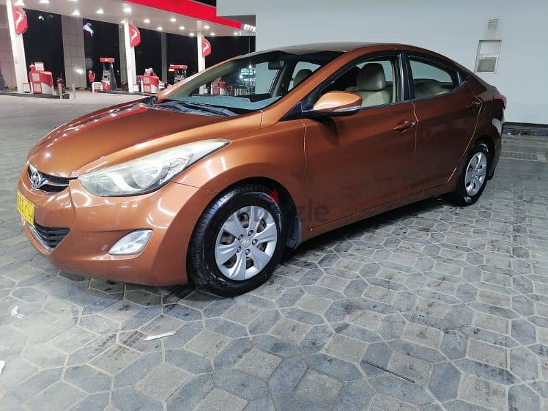 Hyundai Elantra 2012 6