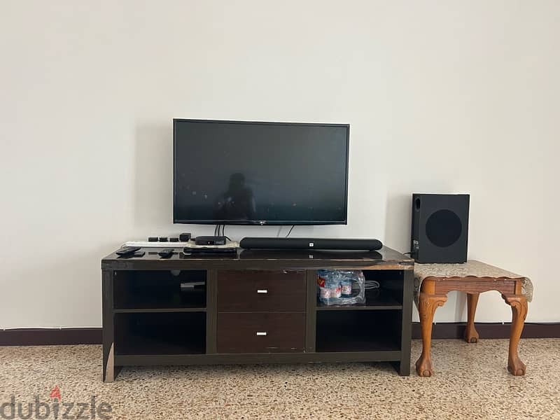 JBL brand  sound bar and LG telivision 0