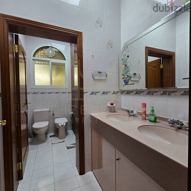 Excellent standalone villa located in Shatti Al Qurum 4