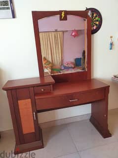 Sturdy Dressing Table 0