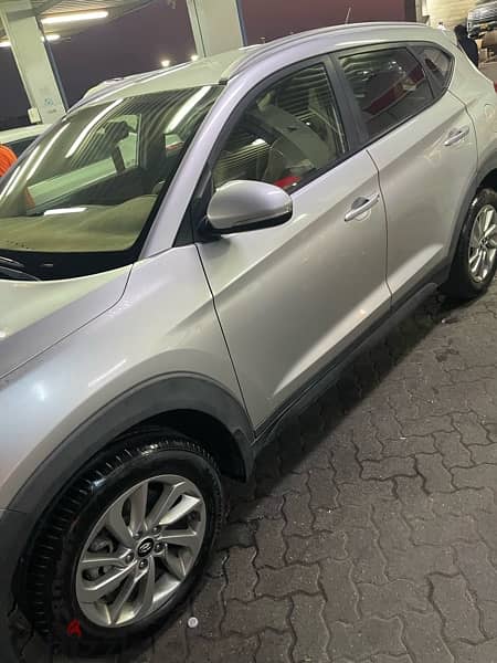 Hyundai Tucson 2017 12