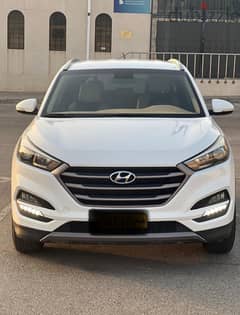 Hyundai Tucson White 2017 , 2.4 WD 0