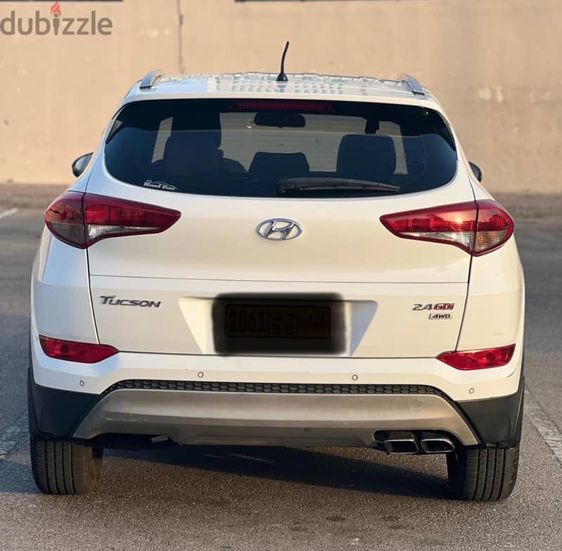 Hyundai Tucson White 2017 , 2.4 WD 2