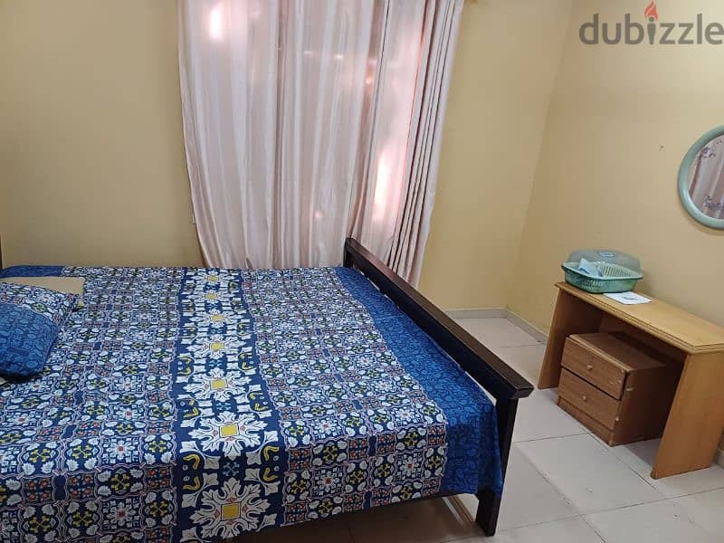 Bachelor Accommodation in Alhail south near Dubai hypermarket. 5