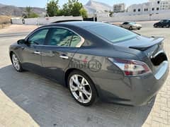 Nissan Maxima 2012