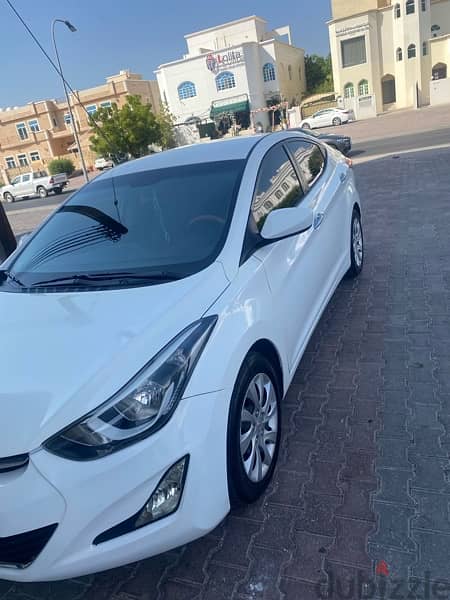 Hyundai Elantra 2012 8