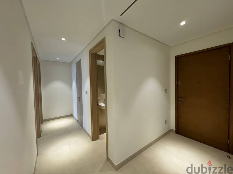 2 BR Amazing Apartment in Juman 2, Al Mouj 8