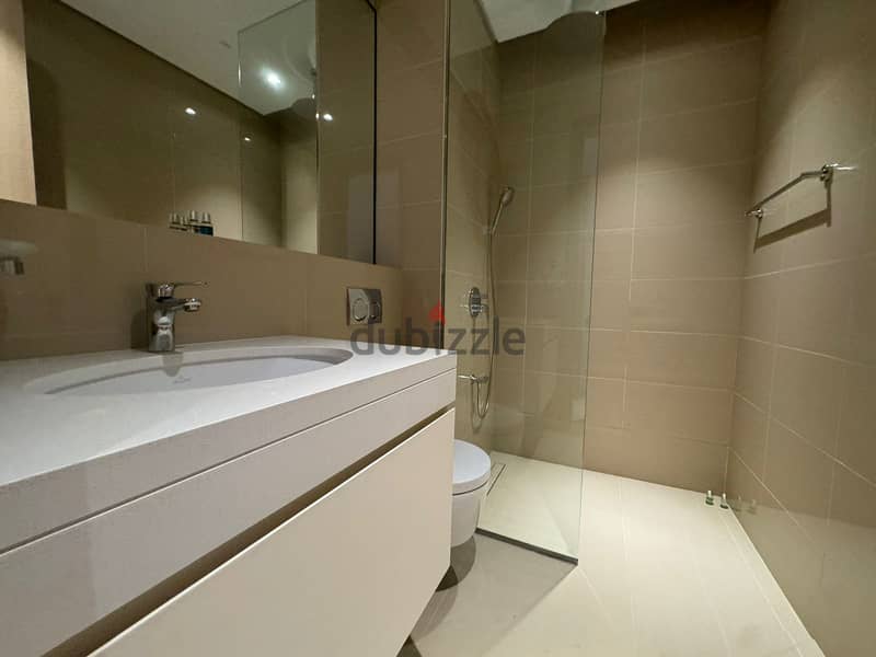 2 BR Amazing Apartment in Juman 2, Al Mouj 10