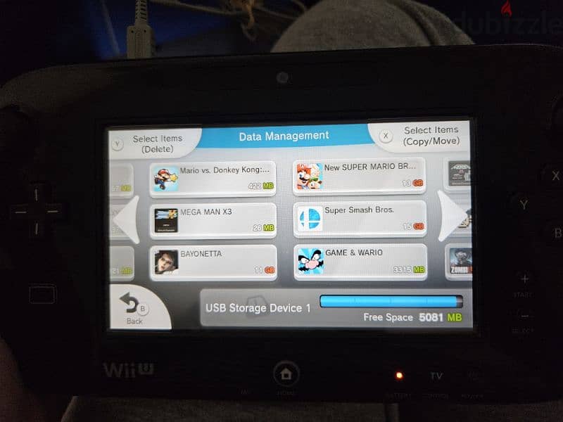 WiiU + 128Gb of Games 3