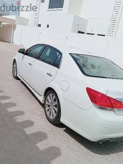 Toyota Avalon 2011