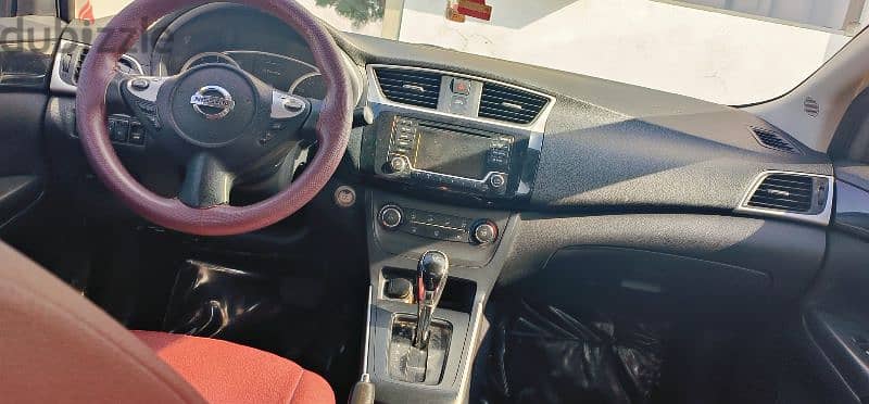 Nissan Sentra 2017 9