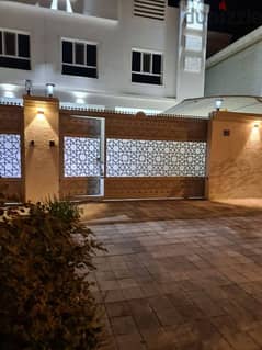 فيلا للإيجار في موالح ١١ Villa for lease in Almoualh 11 near SQU