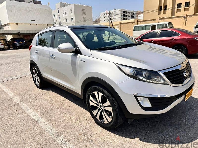 Kia sportage 2013 no1 70 agency service

( cantact number 97308772) 1