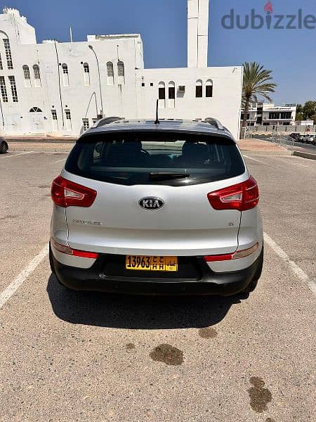 Kia sportage 2013 no1 70 agency service

( cantact number 97308772) 3