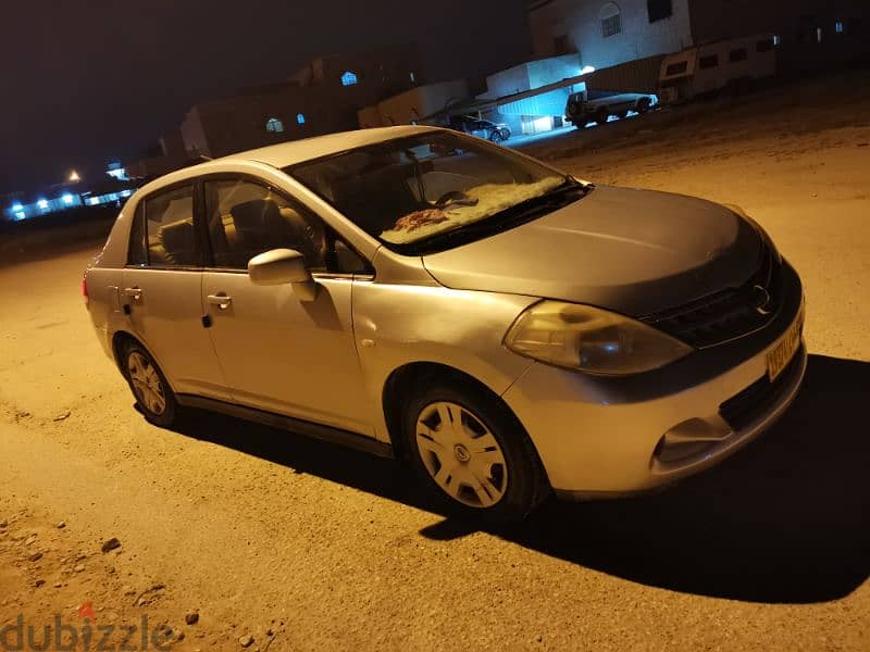 Nissan Tiida 2009 1