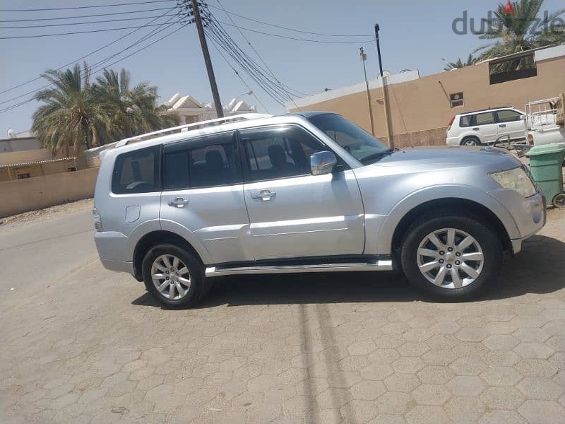 Mitsubishi Pajero 2010 5