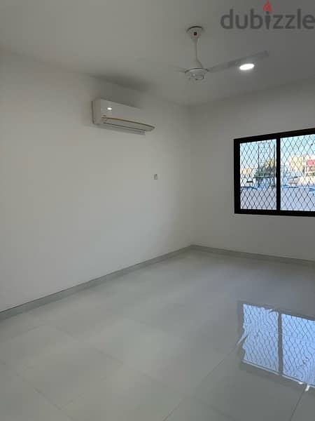 2bhk new Luxury flat in Alkuwair (B2760) 5