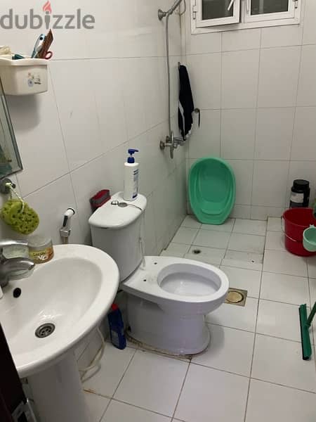 One Bedroom with Kitcn and washroom 4