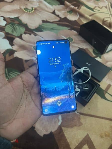 Samsung s10 8/512gb condition 10/10 0