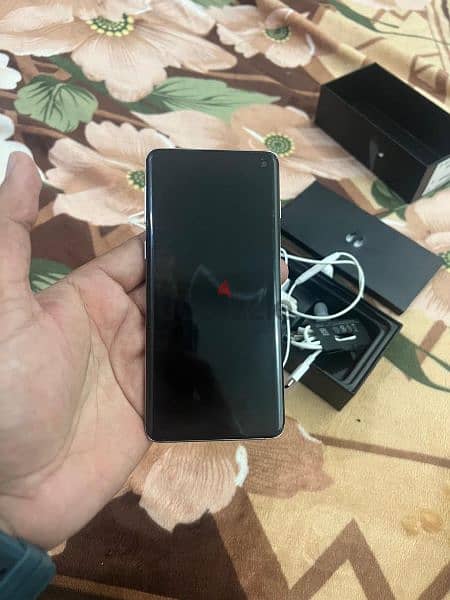 Samsung s10 8/512gb condition 10/10 5