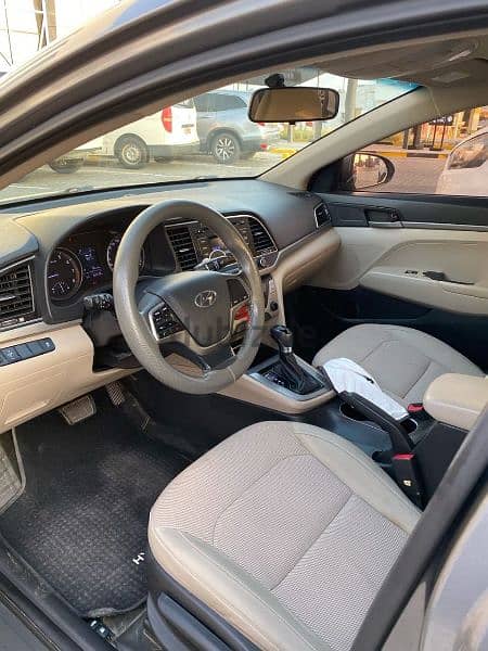 Hyundai Elantra 2017 6