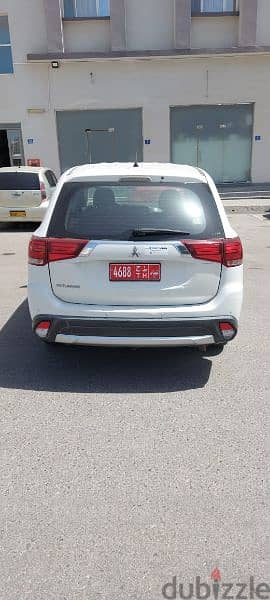 Kia Sportage Mitsubishi outlander for rent 2