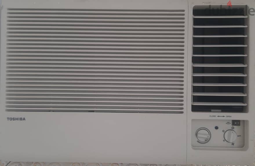 TOSHIBA USED WINDOW AC FOR SALE 0