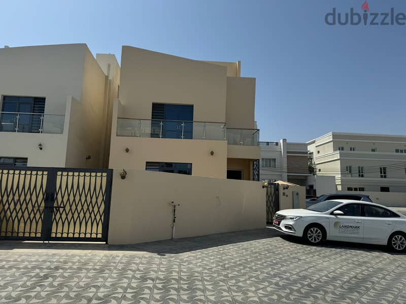 For Sale: CORNER, Spacious 5BHK Villa in Mawaleh South, Muscat, Oman 3