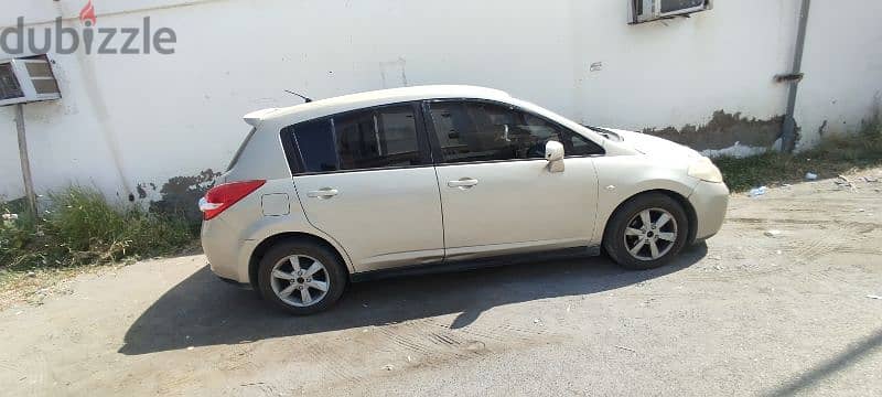 Nissan Tiida 2009 1