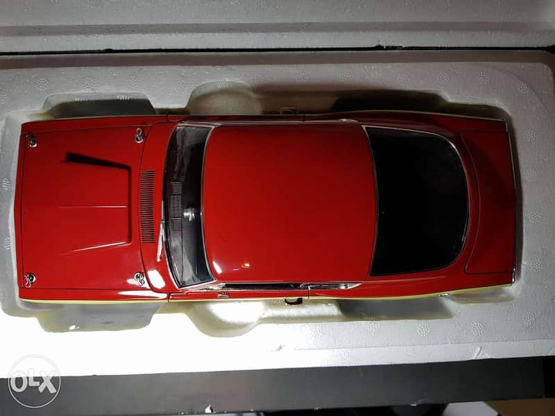 1968 Plymouth Barracuda 1:18 4