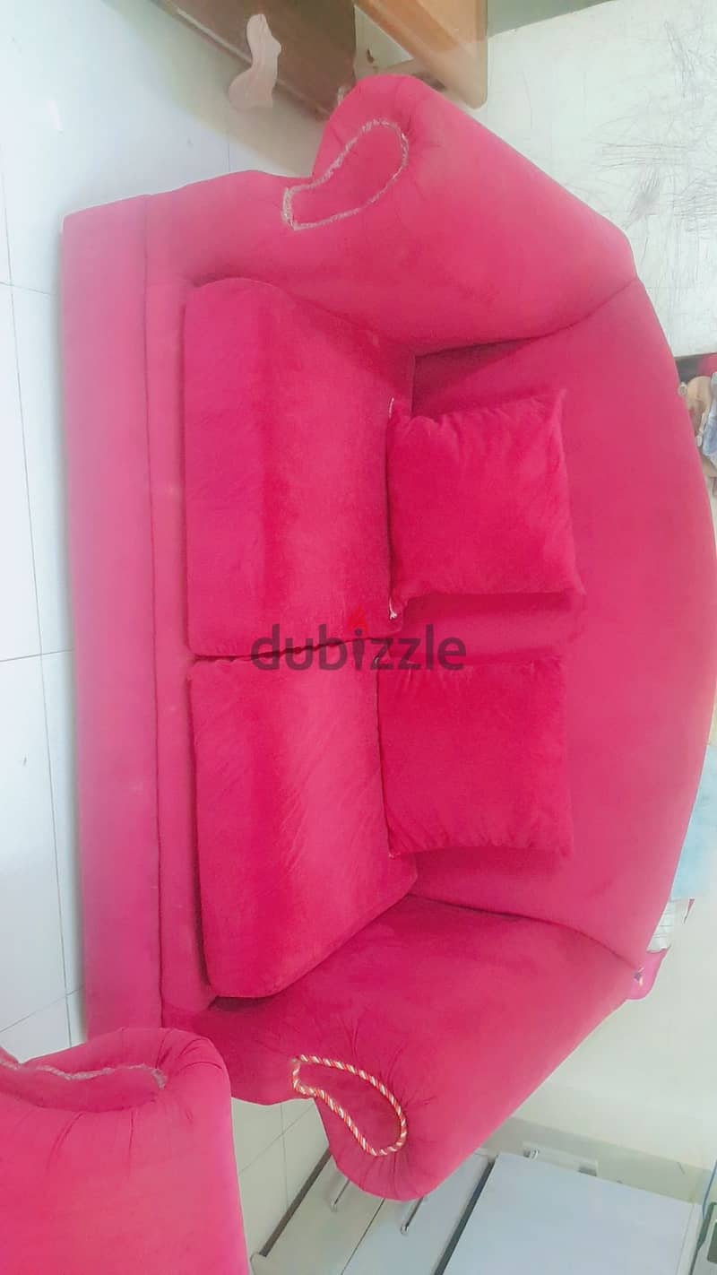 Sofa set with table for sale 4